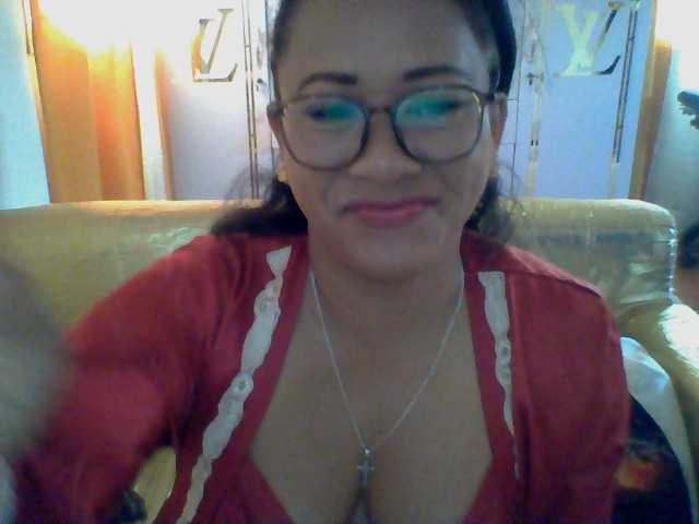 Myrahsexy live cam on BongaCams