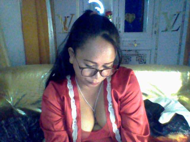Myrahsexy live cam on BongaCams