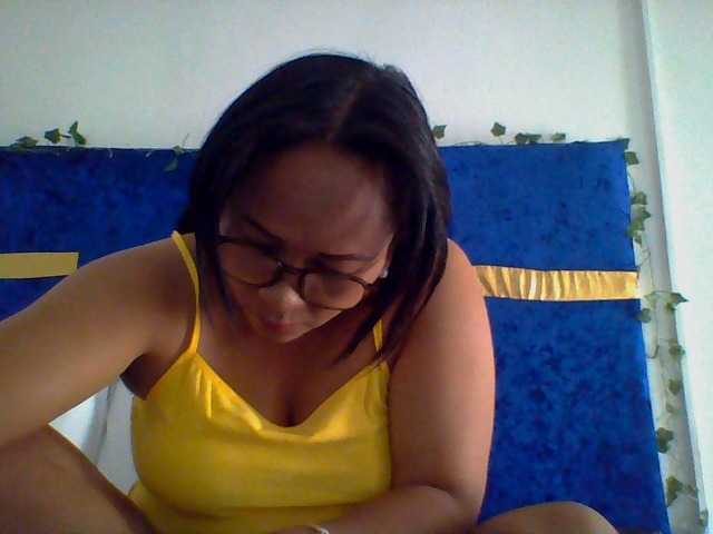Myrahsexy live cam on BongaCams