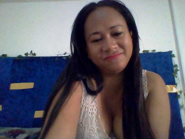Myrahsexy live cam on BongaCams