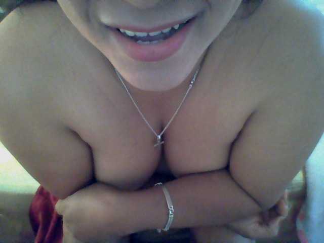 Myrahsexy live cam on BongaCams