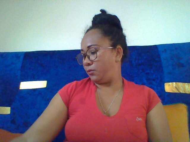 Myrahsexy live cam on BongaCams