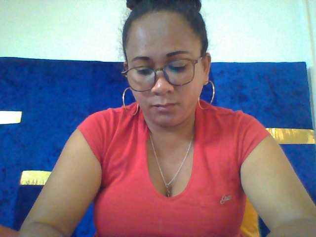 Myrahsexy live cam on BongaCams