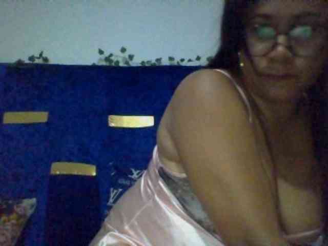 Myrahsexy webcam