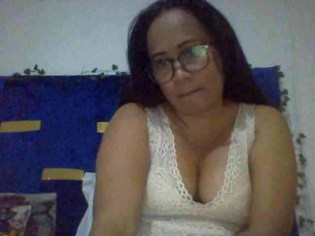 Myrahsexy webcam