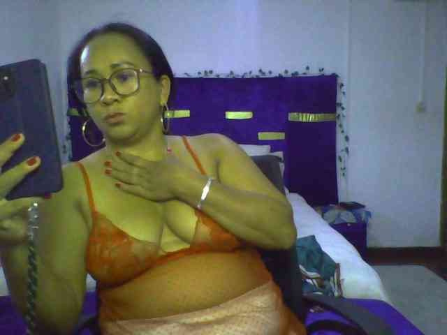 Myrahsexy webcam