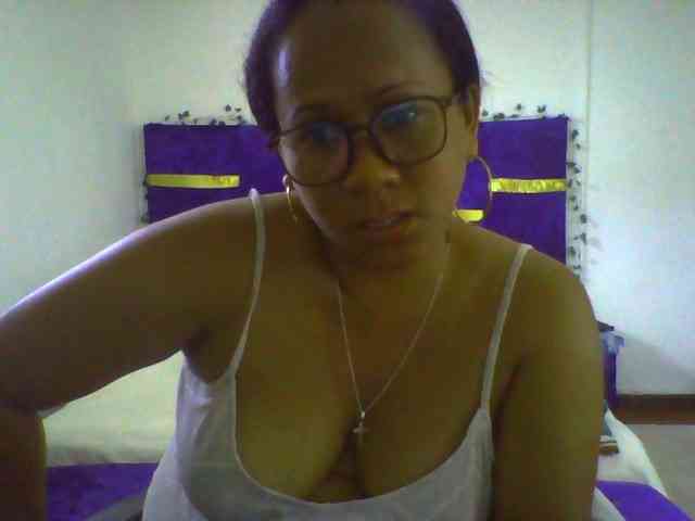 Myrahsexy webcam