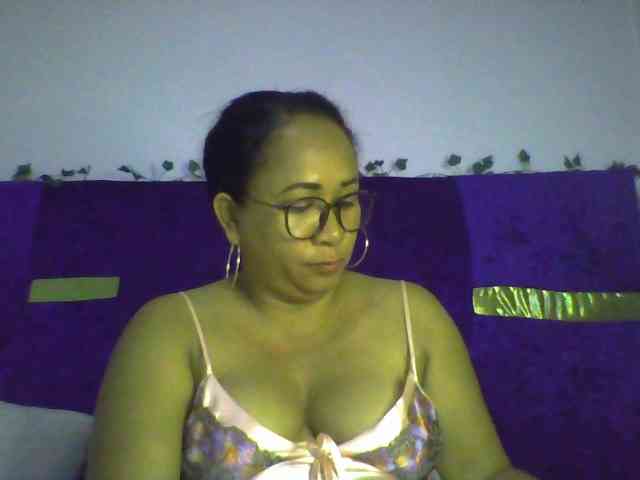 Myrahsexy webcam