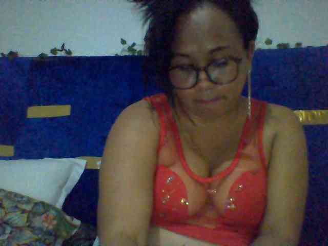 Modèle: Myrahsexy