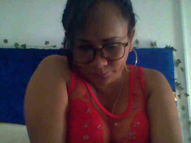 Myrahsexy webcam