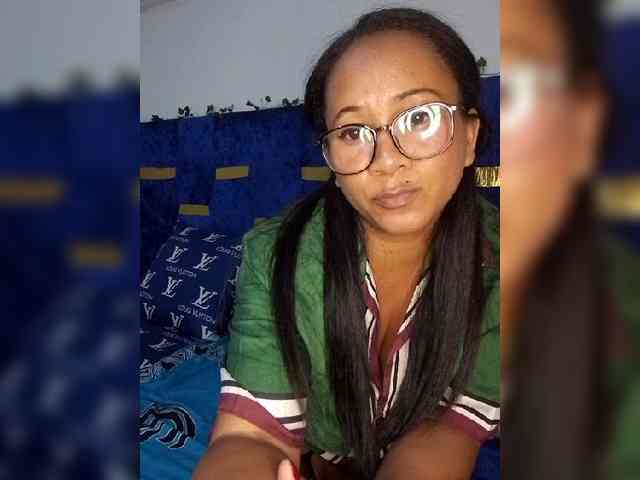 Myrahsexy webcam