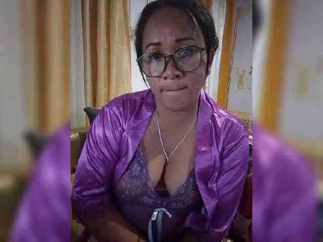 Myrahsexy