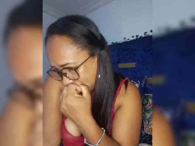 Myrahsexy webcam