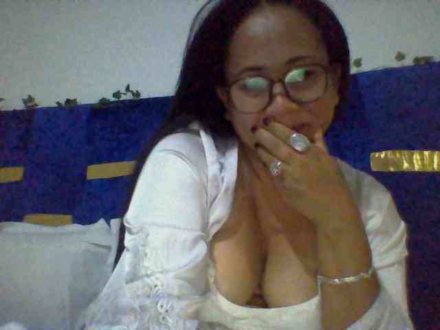 Myrahsexy webcam