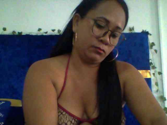Myrahsexy webcam
