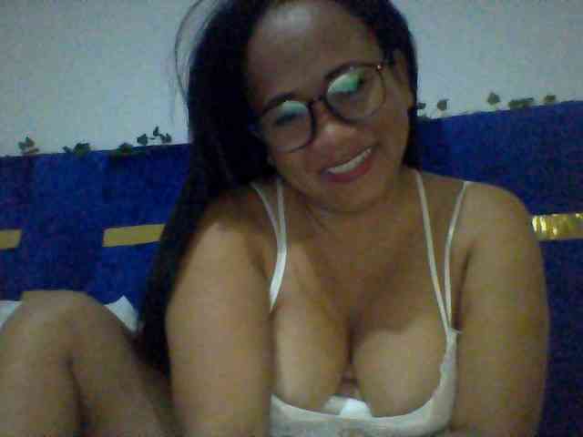Modèle: Myrahsexy