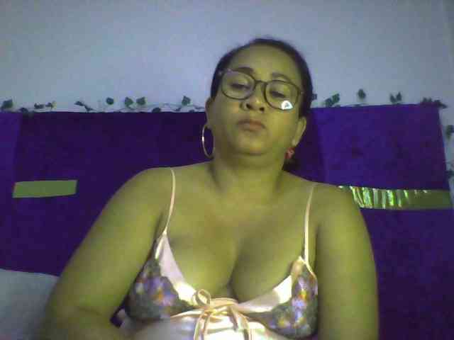Myrahsexy webcam