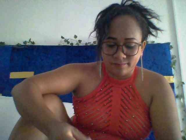 Myrahsexy webcam