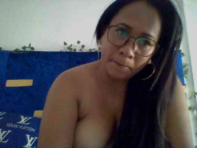 Myrahsexy webcam