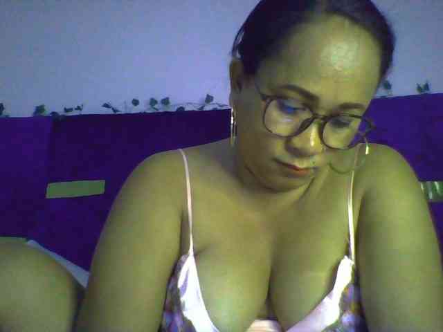 Myrahsexy webcam