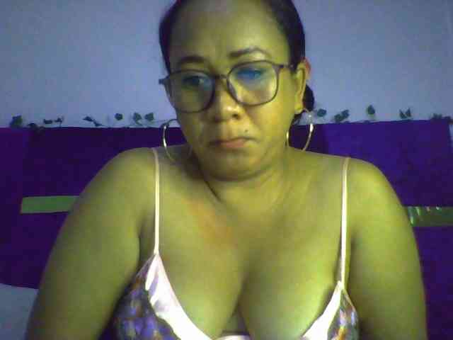Myrahsexy webcam