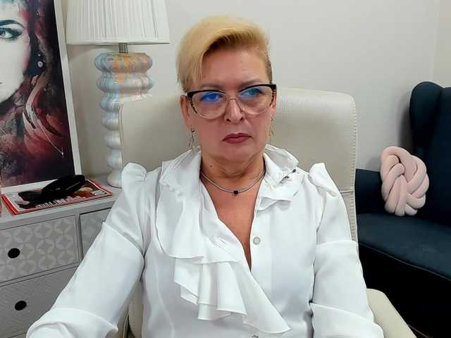 LunaFantasy live cam on BongaCams