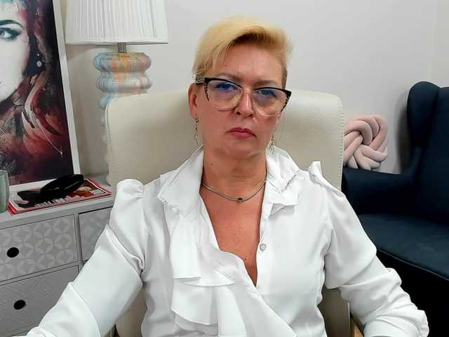LunaFantasy live cam on BongaCams