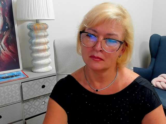 LunaFantasy live cam on BongaCams