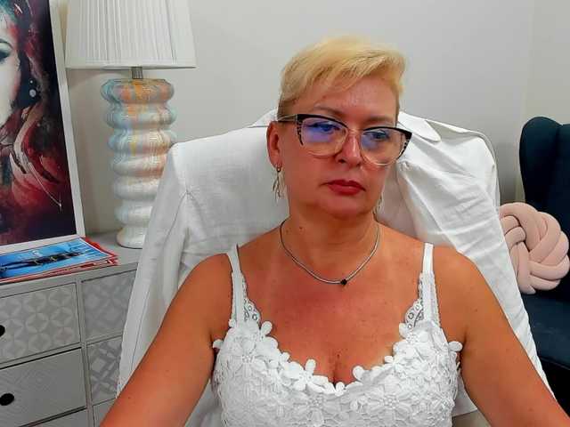 LunaFantasy live cam on BongaCams