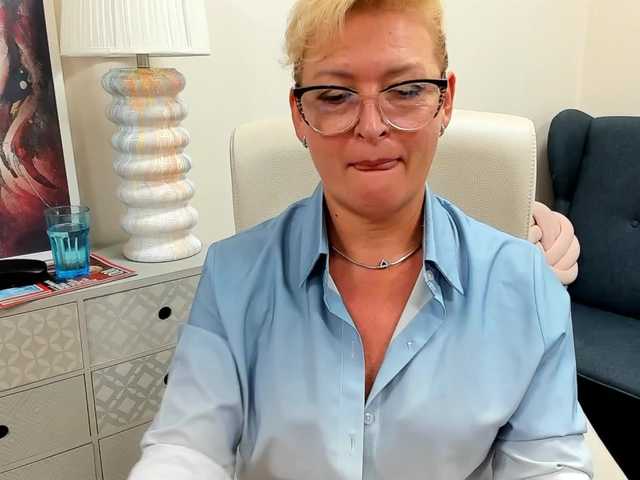 LunaFantasy live cam on BongaCams