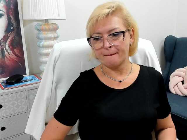 LunaFantasy live cam on BongaCams