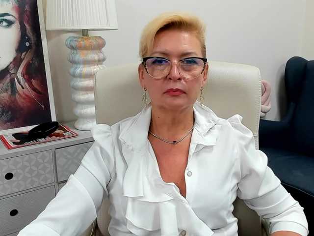 LunaFantasy live cam on BongaCams