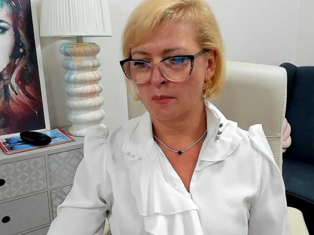 LunaFantasy live cam on BongaCams