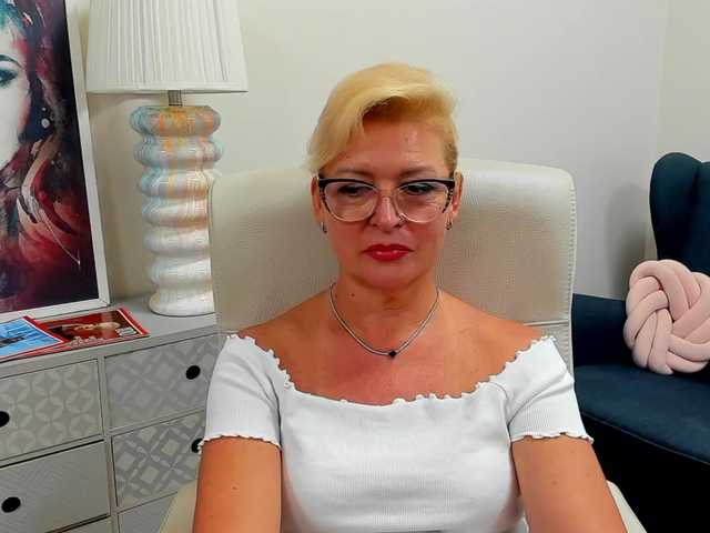 LunaFantasy live cam on BongaCams