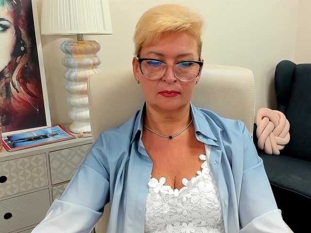 LunaFantasy live cam on BongaCams