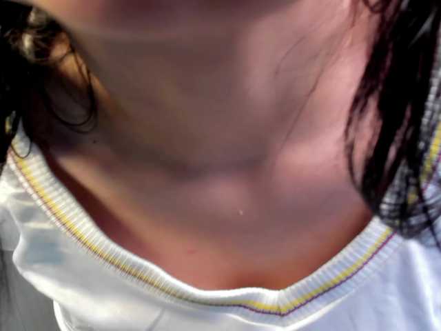 Charlize-Theron live cam on BongaCams