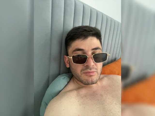 AZART-8 live cam on BongaCams