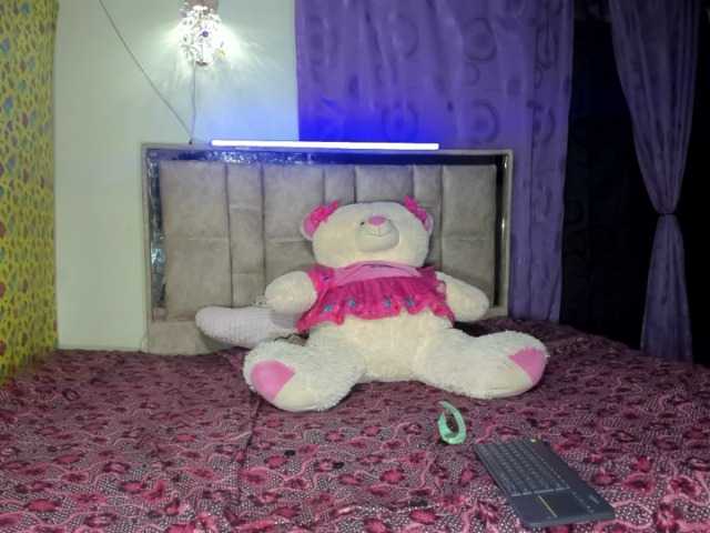 daphnehot01