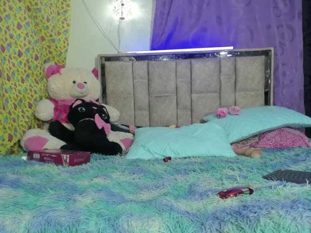 daphnehot01