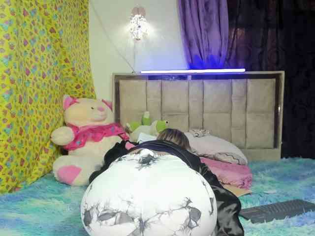 daphnehot01 webcam