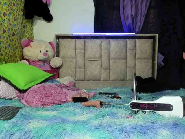 daphnehot01 webcam