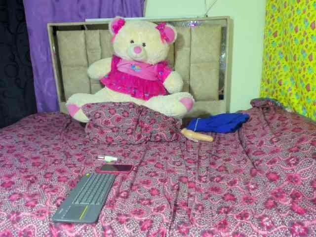 daphnehot01 webcam
