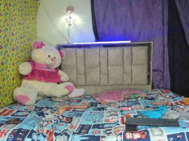 daphnehot01 webcam