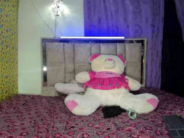 daphnehot01 webcam