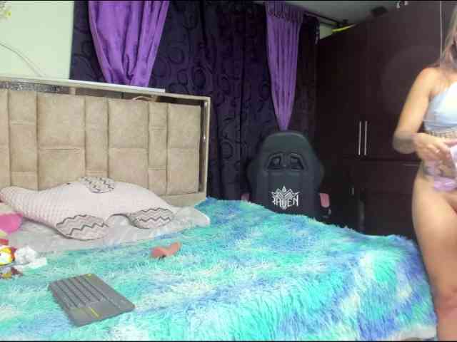 daphnehot01 webcam