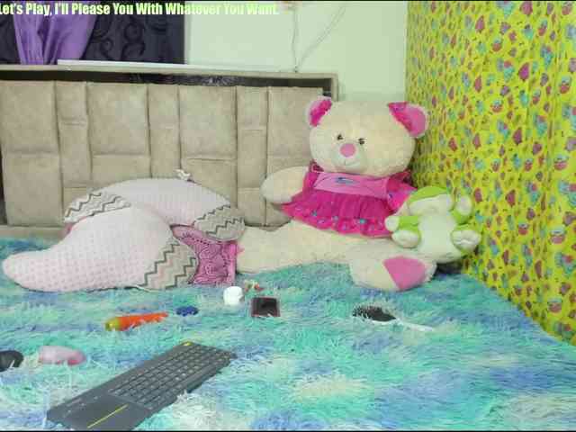 daphnehot01