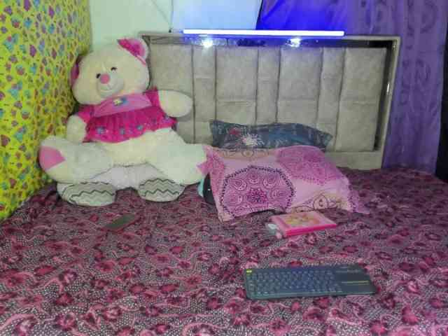 daphnehot01 webcam