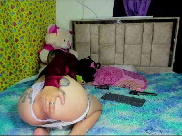 daphnehot01 webcam