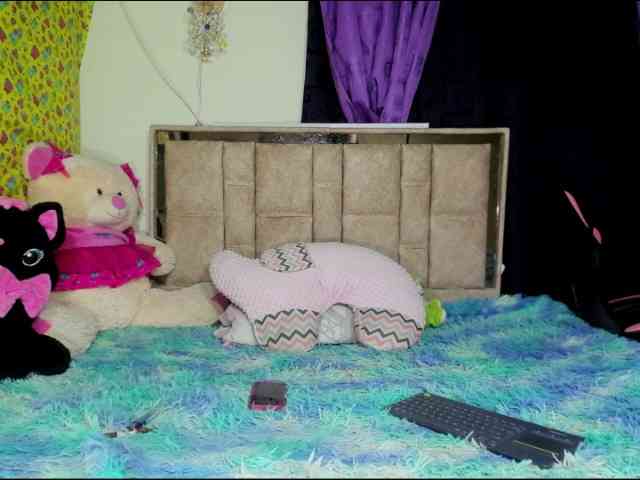 daphnehot01 webcam