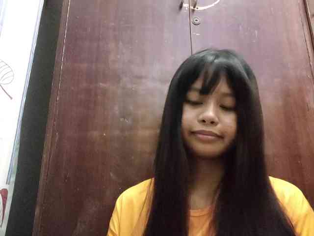 KacyLurye webcam